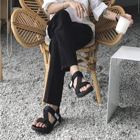 Sandal CHÍNH HÃNG - Giày Sandal SHONDO Dép Quai Hậu Nam Nữ F7 Đen Full- Đế Phylon, Mang Đi Học, Đi Chơi.
