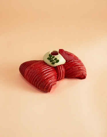 Croissant Mận Hà Nội Hạt dẻ cười