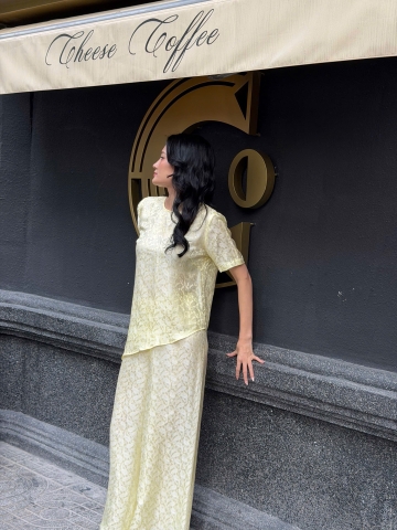 CHICATIQUE Set Áo Lệch Vạt Tơ Tằm Hạ Miên