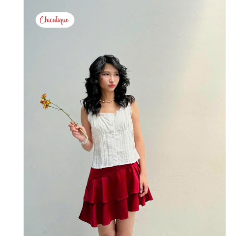 Chân váy ngắn Chicatique Rosie chất lụa Hàn Châu chống nhăn bèo tầng trẻ trung sang trọng