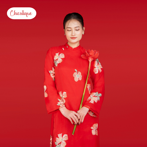 Áo dài Trà Hoa kèm quần lụa Chicatique chất Tơ thêu hoa dáng truyền thống duyên dáng