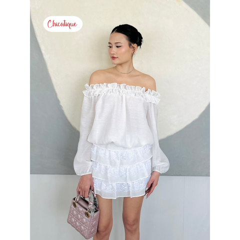 Set áo kiểu trễ vai kèm chân váy Chicatique Vivi tơ giấy mềm mát phối ren tiểu thư sang chảnh
