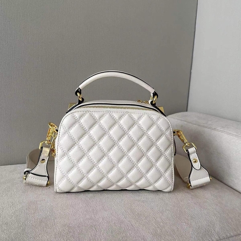 B4_Túi Trống Nữ Da Bò Khoá Vàng, 4 Ngăn, Tặng Kèm Khăn Lụa - Huỳnh Bi Bag Kem Nhung