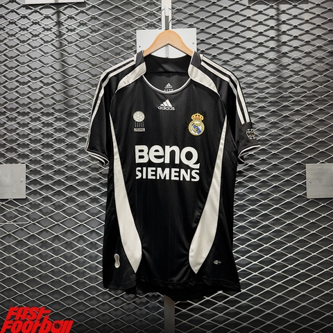 ÁO BÓNG ĐÁ REAL MADRID 2006/07 SÂN KHÁCH