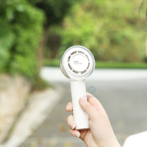 Quạt mini tích điện cầm tay để bàn có 3 tốc độ gió Rockspace mini nhỏ gọn dùng liên tục 6h Hàng chính hãng có BH