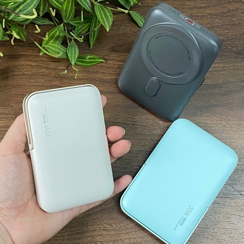 Pin sạc dự phòng không dây Rockspace P20SE kèm giá đỡ điện thoại sạc nhanh PD20W 10000mAh có BH