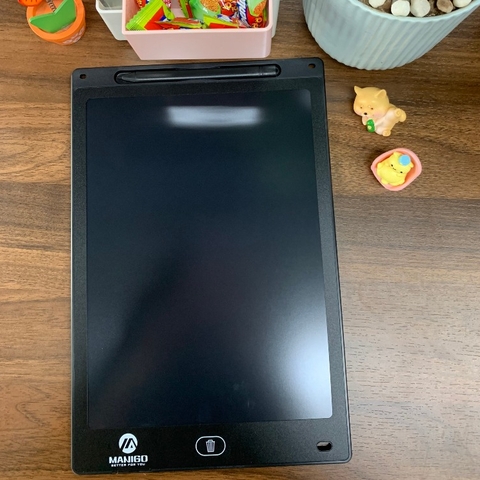 Bảng vẽ viết tự xoá thông minh đa sắc Manigo KS0120-2 12 inch màn hình LCD bảo vệ mắt cho trẻ em BH 1 năm