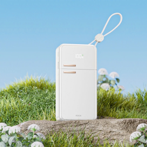 Pin sạc dự phòng Y18 Rockspace sạc nhanh 20000mAh tích hợp cáp sạc lightning bảo hành 12 tháng