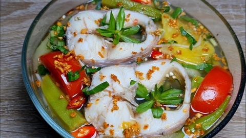 Canh chua cá lóc - Tự hào món ăn đặc sản của người Việt
