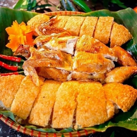 Gà bó xôi. Gà không lối thoát con khoảng - 1,5kg