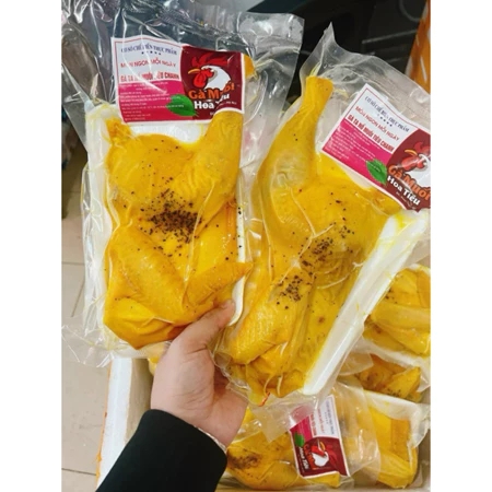 Gà ta ủ muối hoa tiêu vỉ nửa con