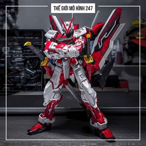 (Tặng 4 kiếm + Decal + Đế) Mô hình lắp ráp Astray Red Frame Kai MG 1/100