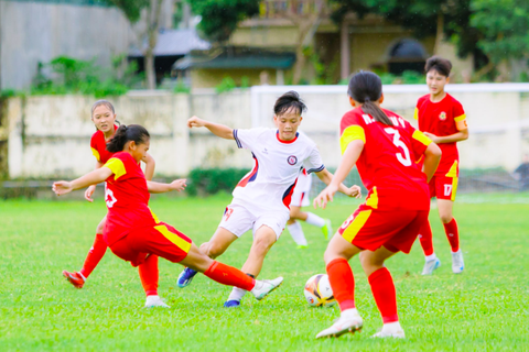 Sơn La bùng nổ với chiến thắng đầu tay, đè bẹp TP.HCM 4-0 tại giải U16 nữ Quốc gia 2026