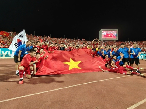 VIỆT NAM GIỮ CÚP, KHẲNG ĐỊNH VỊ THẾ SỐ 1 ĐÔNG NAM Á