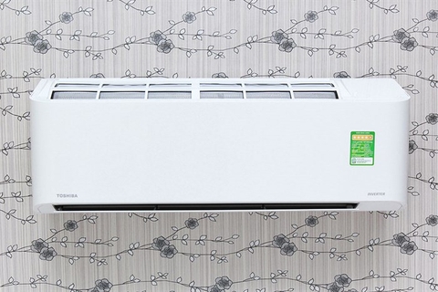 Máy lạnh Toshiba Inverter 1 HP RAS-H10BKCV-V