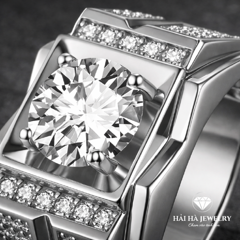 Nhẫn nam bản khối đính đá trung tâm – Vững vàng từ bên trong | Hải Hà Jewelry