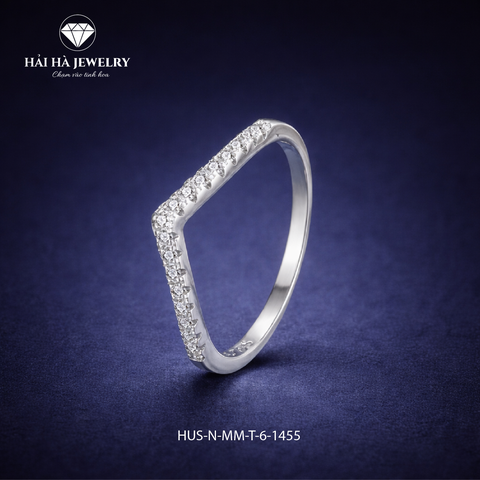 Nhẫn viền đá dáng công – Điểm nhấn lặng lẽ cho cảm xúc riêng | Hải Hà Jewelry