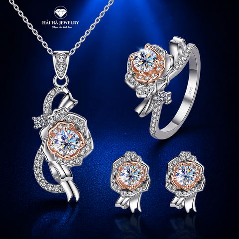 Bộ trang sức hoa hồng moissanite – Một vẻ đẹp dịu dàng ở lại rất lâu | Hải Hà Jewelry