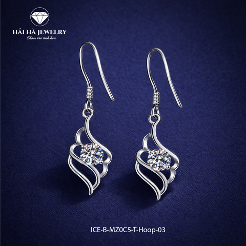 Bông tai nữ bạc 925 đính moissanite – dáng móc rơi mềm mại, chuyển động tinh tế