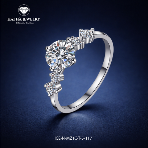 Nhẫn nữ bạc 925 moissanite dáng bất đối xứng – điểm sáng mềm mại, đeo lên tay rất duyên