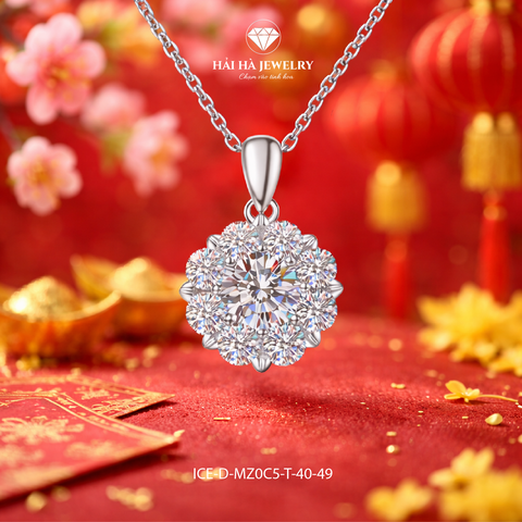 Dây chuyền bạc 925 đính moissanite dáng hoa tinh tế | Hải Hà Jewelry