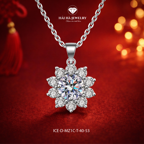 Dây chuyền bạc 925 đính moissanite 1 carat dáng hoa tinh tế | Hải Hà Jewelry