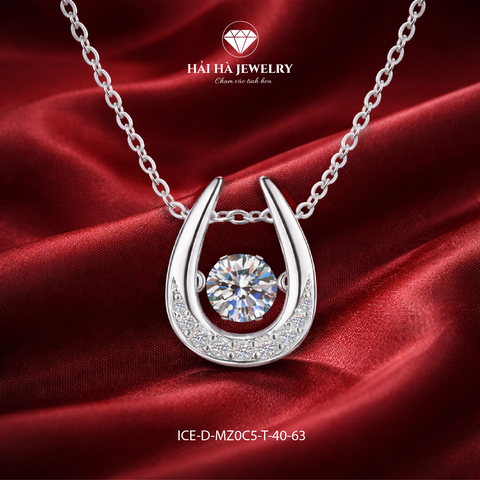 Dây chuyền bạc 925 đính moissanite dáng móng ngựa | Hải Hà Jewelry