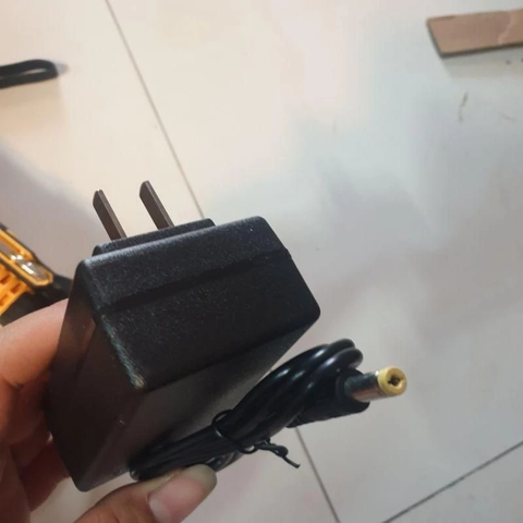 Sạc Pin Máy Khoan Pin 26V Dùng Cho Được Máy 21V,28V,26V,24V