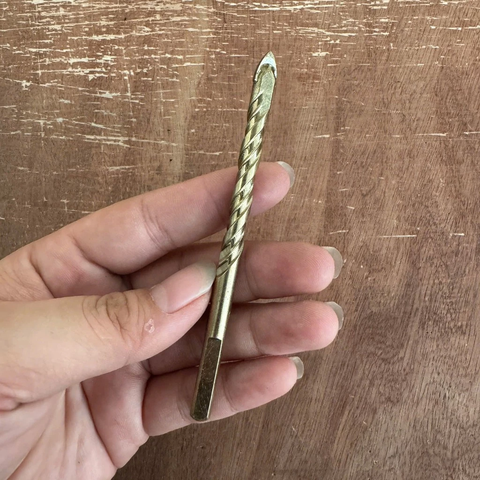 Mũi khoan tường đa năng 2 cạnh