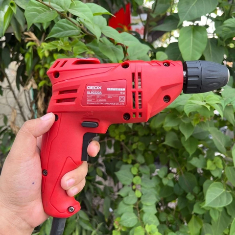 Máy khoan Geox GL60220A (10mm)