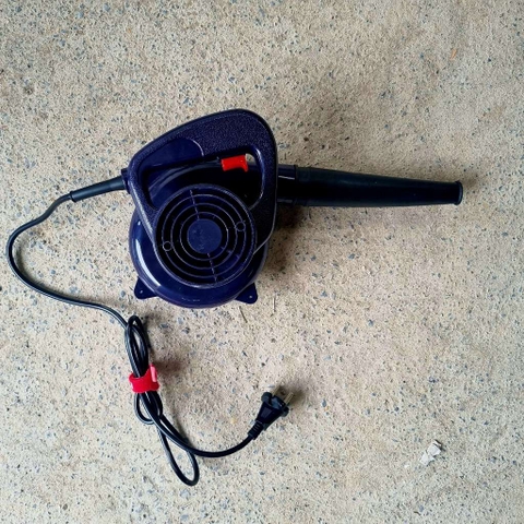 Máy thổi bụi Makute PB004 | Công suất 600w