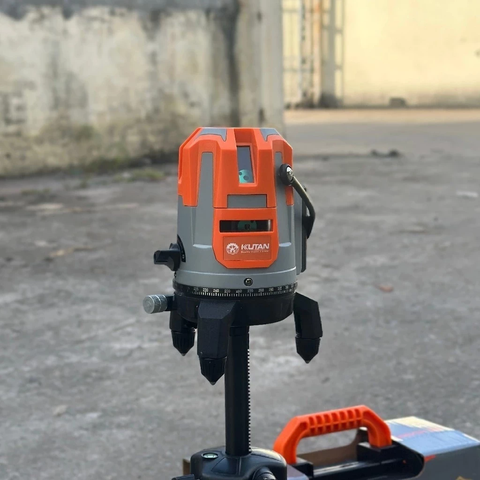 Máy Laser, Máy Bắn Tia, Cân Bằng Cốt Nền 5 Tia Xanh Kutan TX-155 Bóng Led Siêu Sáng Bảo Hành 12 Tháng