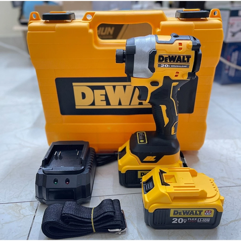 Máy Chuyên Vít – Máy Bắt Vít Pin Cầm Tay DEWALT DWT-20V, Động Cơ Không Chổi Than, Máy Bắn Vít Bắn Tôn Siêu Mạnh Mẽ