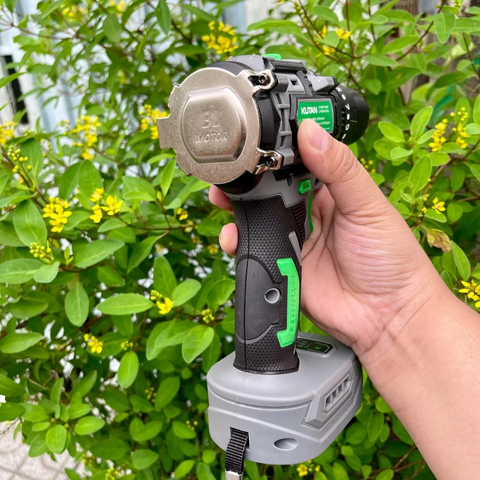 {HÀNG MỚI CÓ BÚA}Thân Máy Khoan Kutan 10 ly, BOCSHI 13 ly không chổi than bọc đuôi INOX