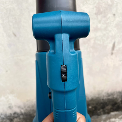 Máy Thổi Bụi / Thổi Lá Dùng Pin MAKITA Công Suất Lớn, Chỉnh 6 Cấp Tốc Độ, Chân Pin Phổ Thông M21 4Cm
