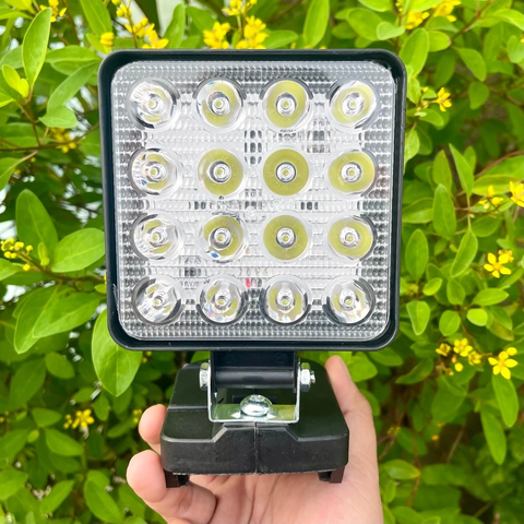 Thân Đèn Pin 16 LED Dùng Pin MAKITA Sử Dụng Pin Máy Công Cụ [KHÔNG KÈM PIN]