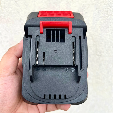 PIN 10 CELL WORKFIX Xanh Lá Vỏ Chống Cháy, Chân Pin Phổ Thông M21, Dùng Máy Khoan, Máy Mài,...