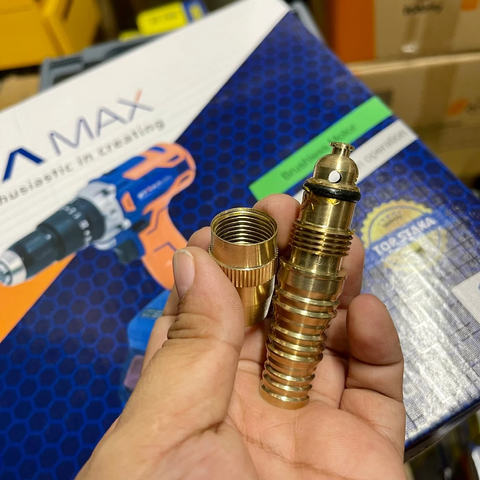 Vòi Xịt Tưới Cây Rửa Xe STAKA KA-6321A, Vòi Xịt Tăng Áp