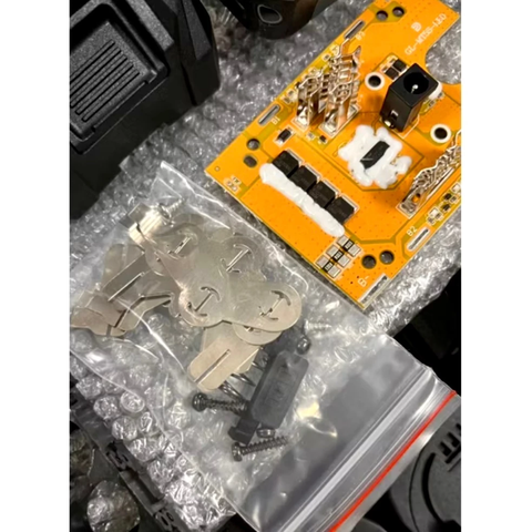 Vỏ - Mạch Pin Chân Phổ Thông 5s3p 15 Cell Vỏ Xám, Vỏ Pin Chân Phổ Thông M21 Chống Sốc Mạch 90A KHÔNG KÈM CELL PIN