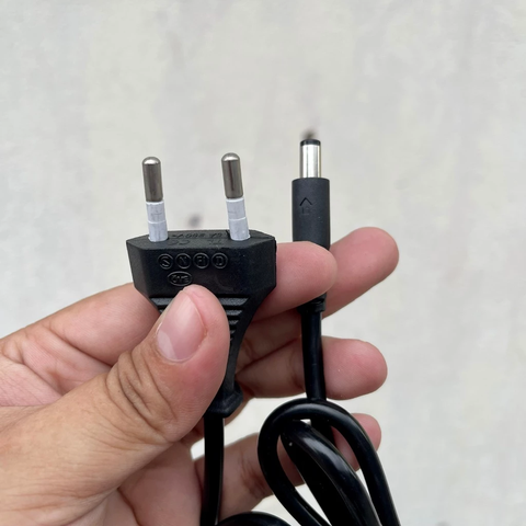 Sạc Nhanh 21V 3A 1 Chuôi Đen/ 3a 2 Chuôi STARKER chân tròn 5,5x2,5mm Cho Pin 20 cell 5s4p, Có Quạt Tản Nhiệt