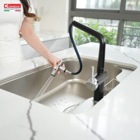 Vòi rửa bát Konox Volta Black - Thiết kế chữ T đen huyền bí