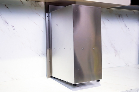 Thùng gạo GrandX XR.G302B nút nhấn 25kg mặt kính cường lực