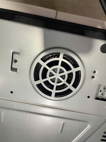 Bếp từ Bosch PUC61KAA5E Serie 2 Tây Ban Nha - 3 Vùng Nấu