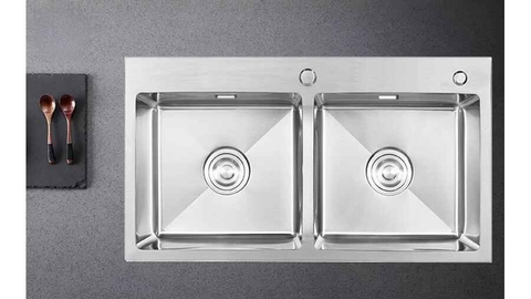 Chậu rửa bát phủ Nano bạc FS 7843HM