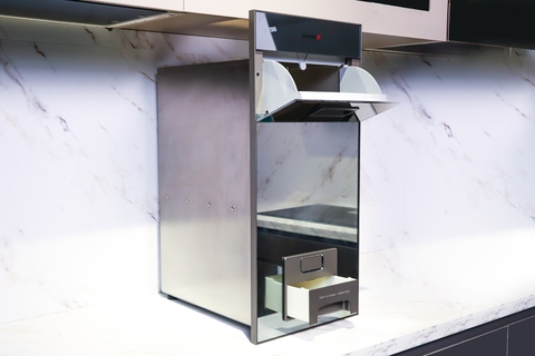 Thùng gạo mặt kính GrandX XR.G302M nút nhấn 25kg lắp âm