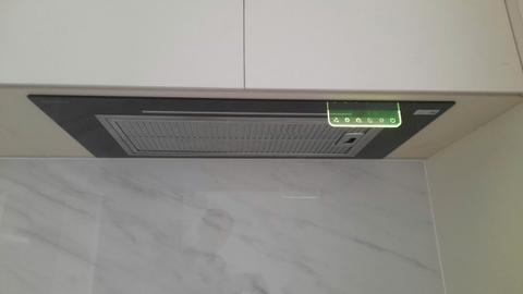 Máy hút mùi GrandX GX H70F79G - Âm toàn phần BLDC