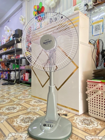 Quạt Đứng Lỡ Lớn Natifan B402 Xịn Bảo Hành 6Th (18) '