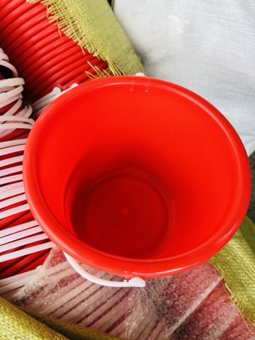 xô Nhựa 23cm Có Quai Xách (1)