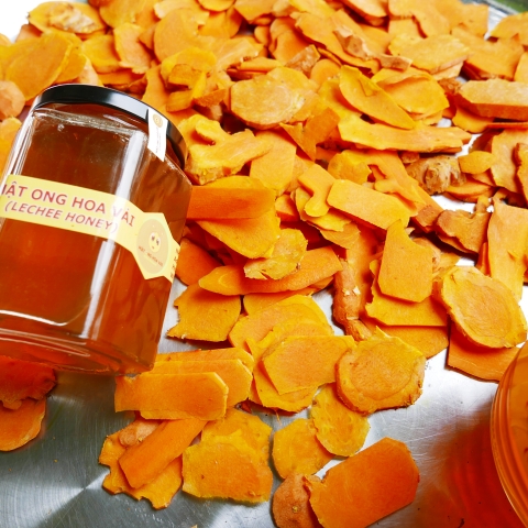 Mật Ong Ngâm Nghệ (Curcumin)