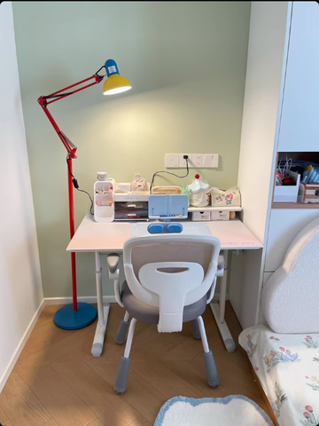 ĐÈN CỨNG MÀU MÈ